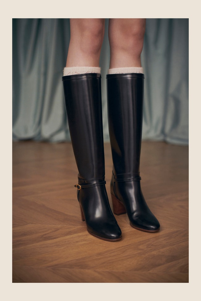 Degli stivali Valentino by Alessandro Michele «Avant les débuts» spring 2025 (courtesy Valentino) 