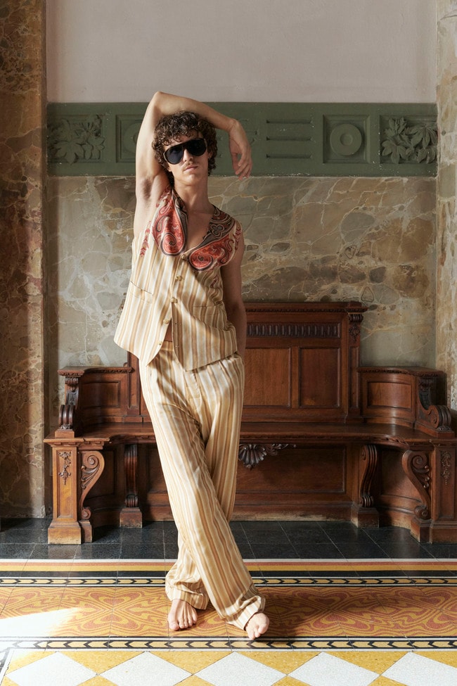 Un look Etro men summer 2025 (courtesy Etro)