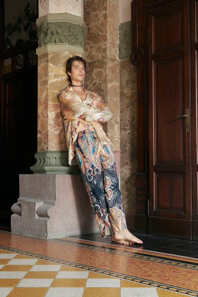 Un look Etro men summer 2025 (courtesy Etro)
