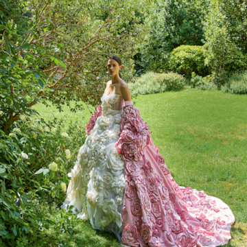 Petali di luce, veli d’eleganza: la couture parla italiano a Parigi 01