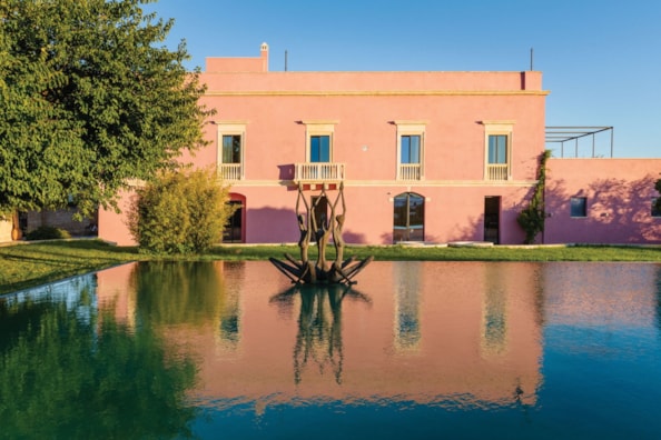  Camisa Homes & Villas: il nuovo lusso dell'ospitalita` privata tra ville, esperienze e identita` italiana 