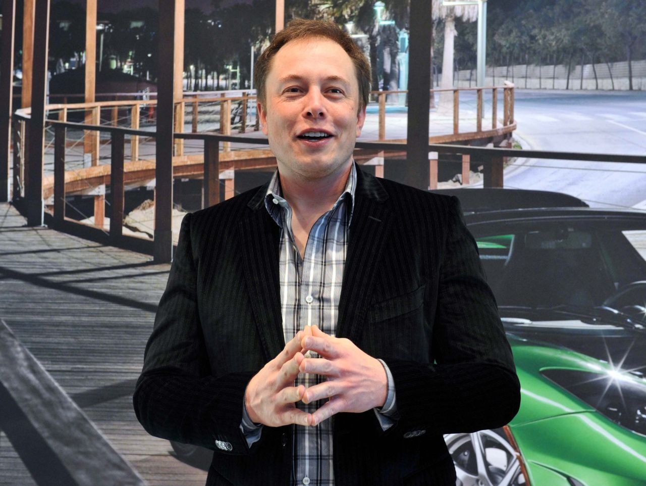 Quel piano di Musk per gli azionisti di Tesla è pieno di falle