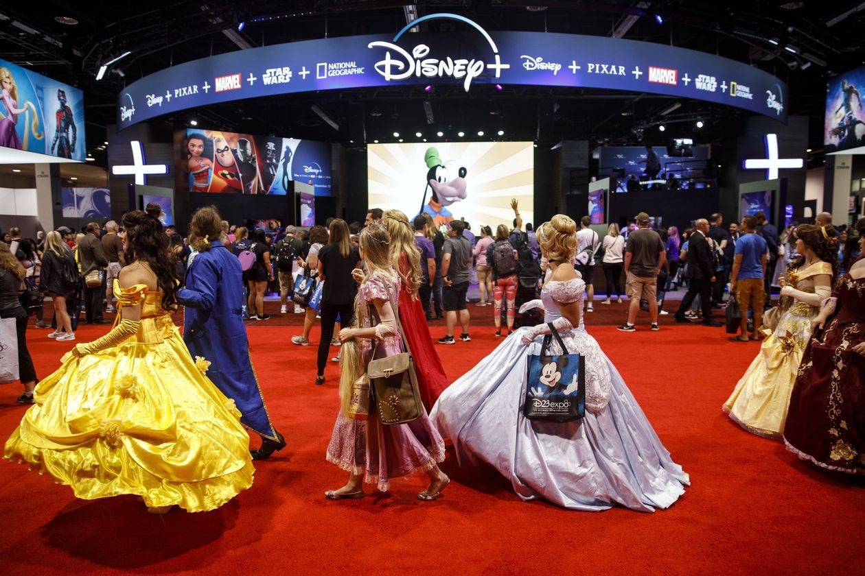 Disney sfida Netflix con un'arma segreta: i fans