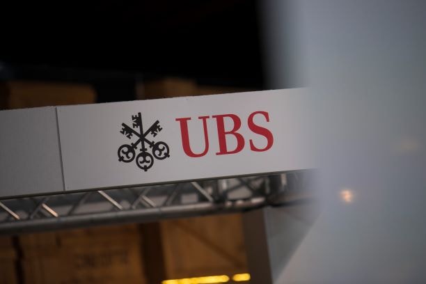 Commissioni in eccesso e spread allargati, UBS multata a Hong Kong