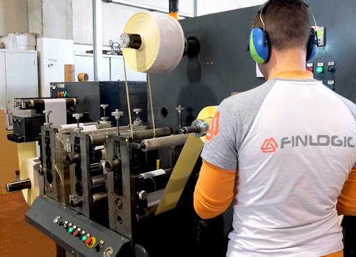 Finlogic, riconvertita produzione delle stampanti 3D in visiere protettive. Titolo sospeso a rialzo 
