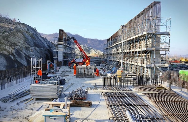 Stimoli incerti e vincoli ambientali, Berenberg cauta sul settore delle costruzioni