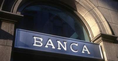 Intesa e Unicredit pronte a far fuori gli Npl, Mediobanca: Banco Bpm e Bper seguiranno a ruota
