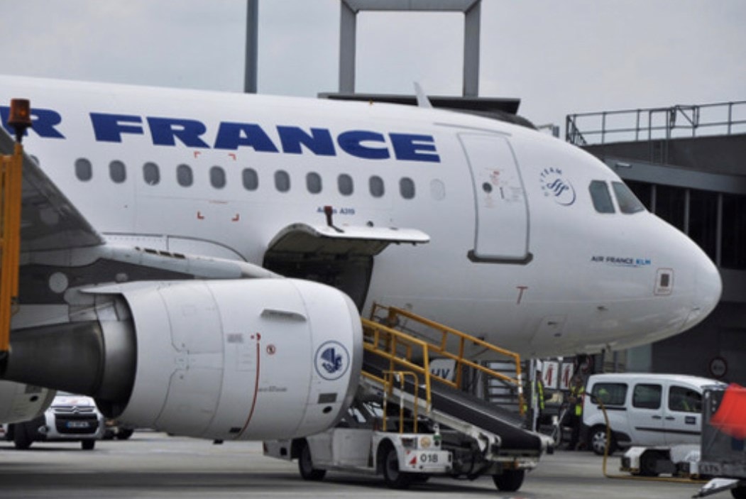 Air France, l'Ue approva il piano di aiuti da 4 mld. Niente dividendi e 18 slot da cedere