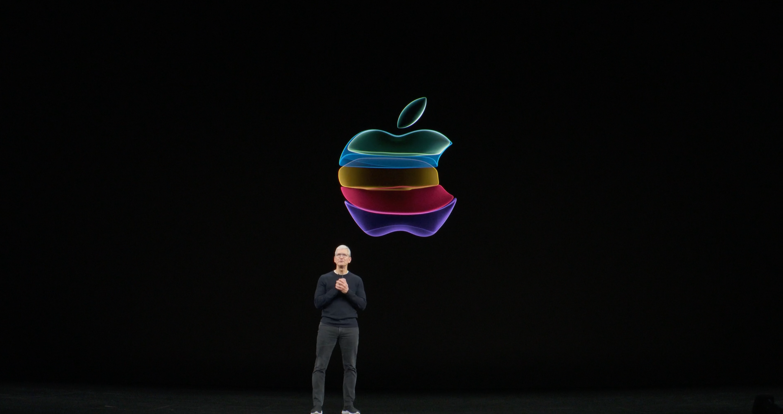 Apple raddoppia gli utili nel trimestre 