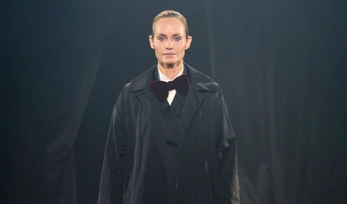Amber Valletta allo show di Az factory (ph. Instagram @ambervalletta)