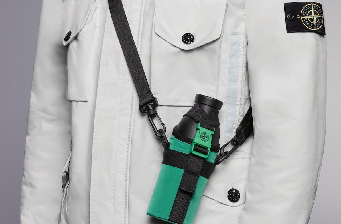La 24Bottles per Stone island clima bottle nella verisone nera