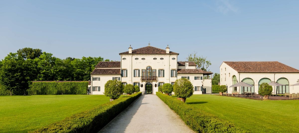 La sede di Kering eyewear