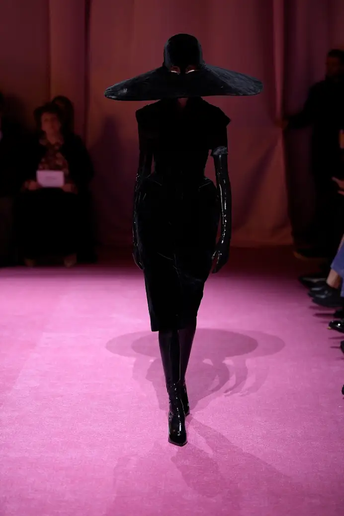 A Richard Quinn look of f-w 2022-23 collection