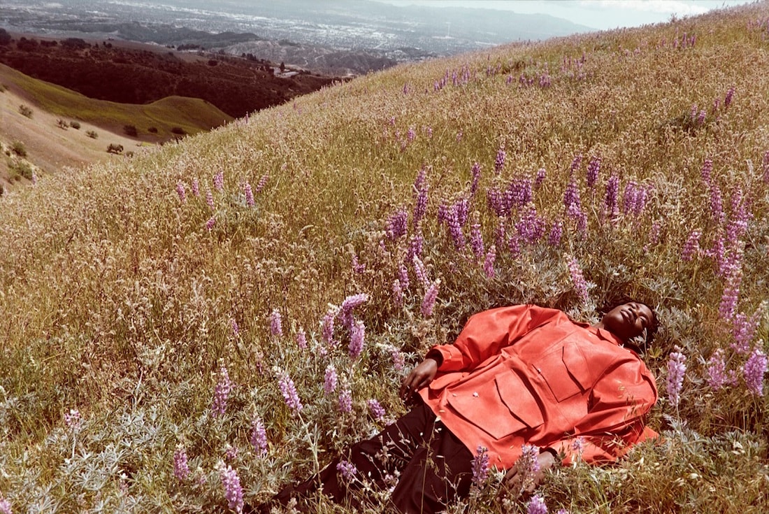 Un'immagine della campagna di At.kollective di Ecco (courtesy Ecco/Glen Luchford)