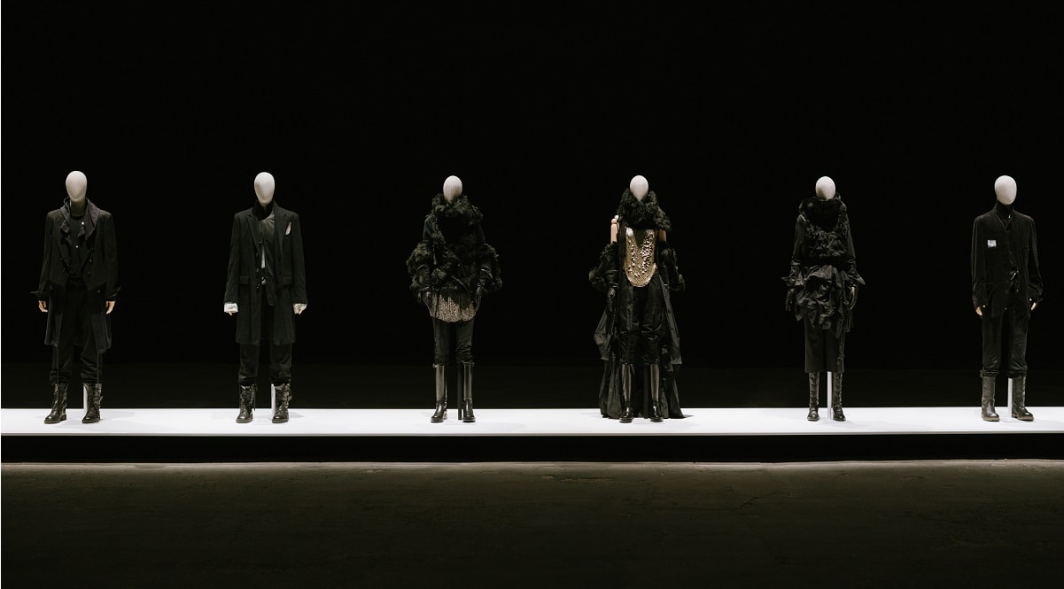 Ann Demeulemeester's show in Florence (ph. Vanni Bassetti)