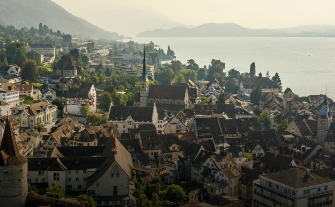 una veduta di Zug