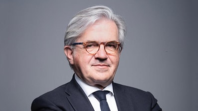 PIAM acquista Bruschettini e rafforza il comparto farmaceutico italiano