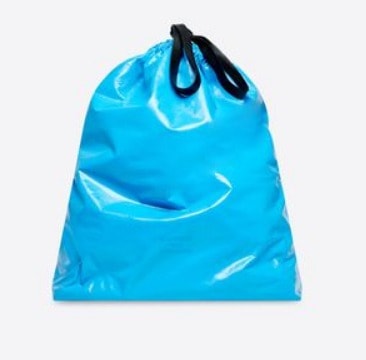 Trash pouch di Balenciaga