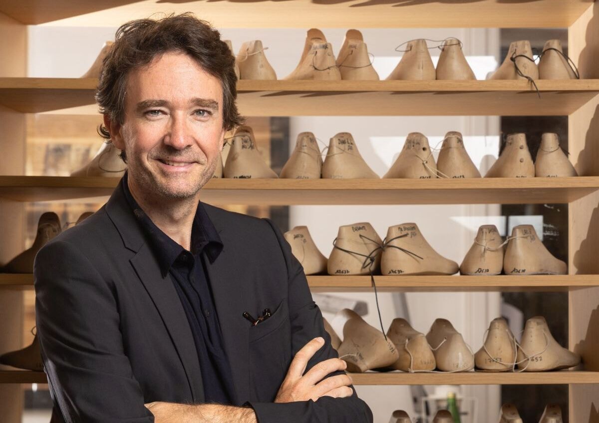 Antoine Arnault in the Berluti atelier in Paris (photo by Massimo Sestini for the cover of Gentleman)