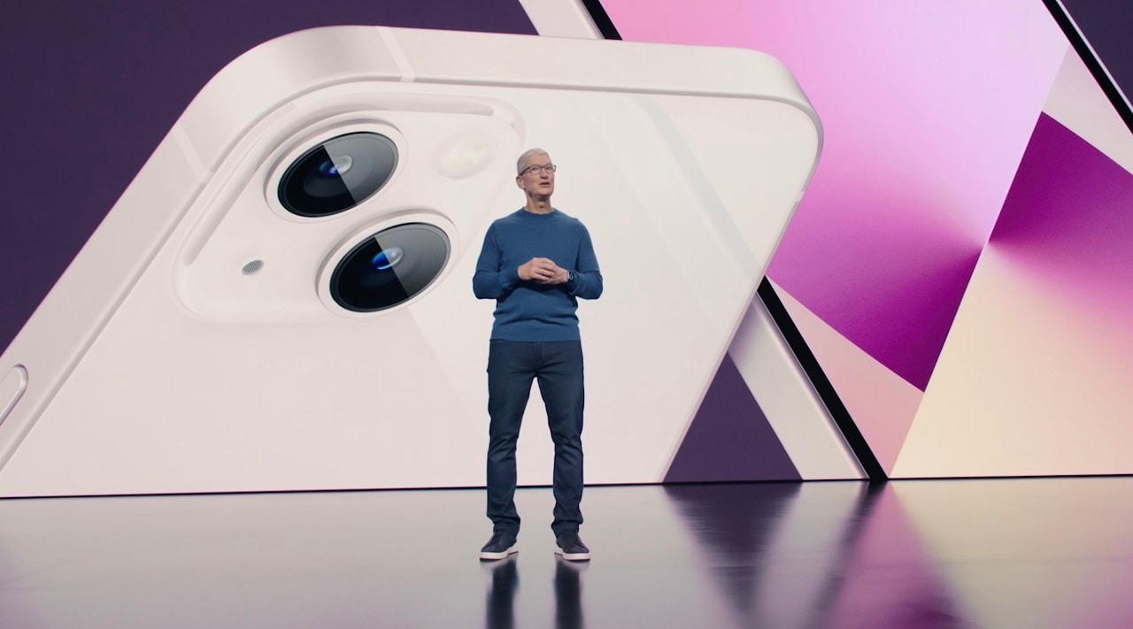 Iphone sostiene il trimestre di Apple, ma i servizi rallentano