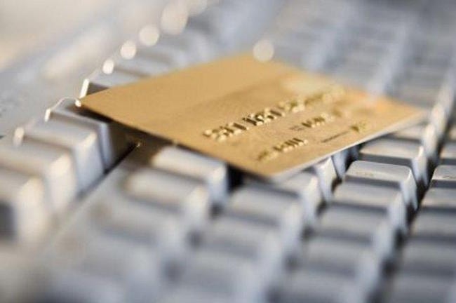 Pagamenti elettronici, titoli e fondi per investire nel mondo senza contanti