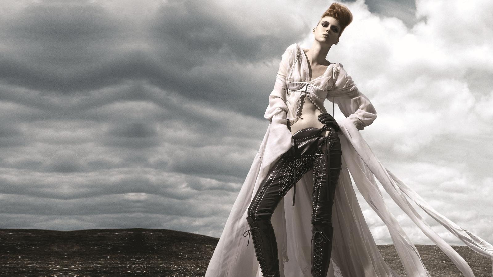 An archive look by Gianfranco Ferré from MFL-Magazine For Living 12 (ph and artwork Michele de Andreis) from the 25th anniversary celebration volume of MF Fashion