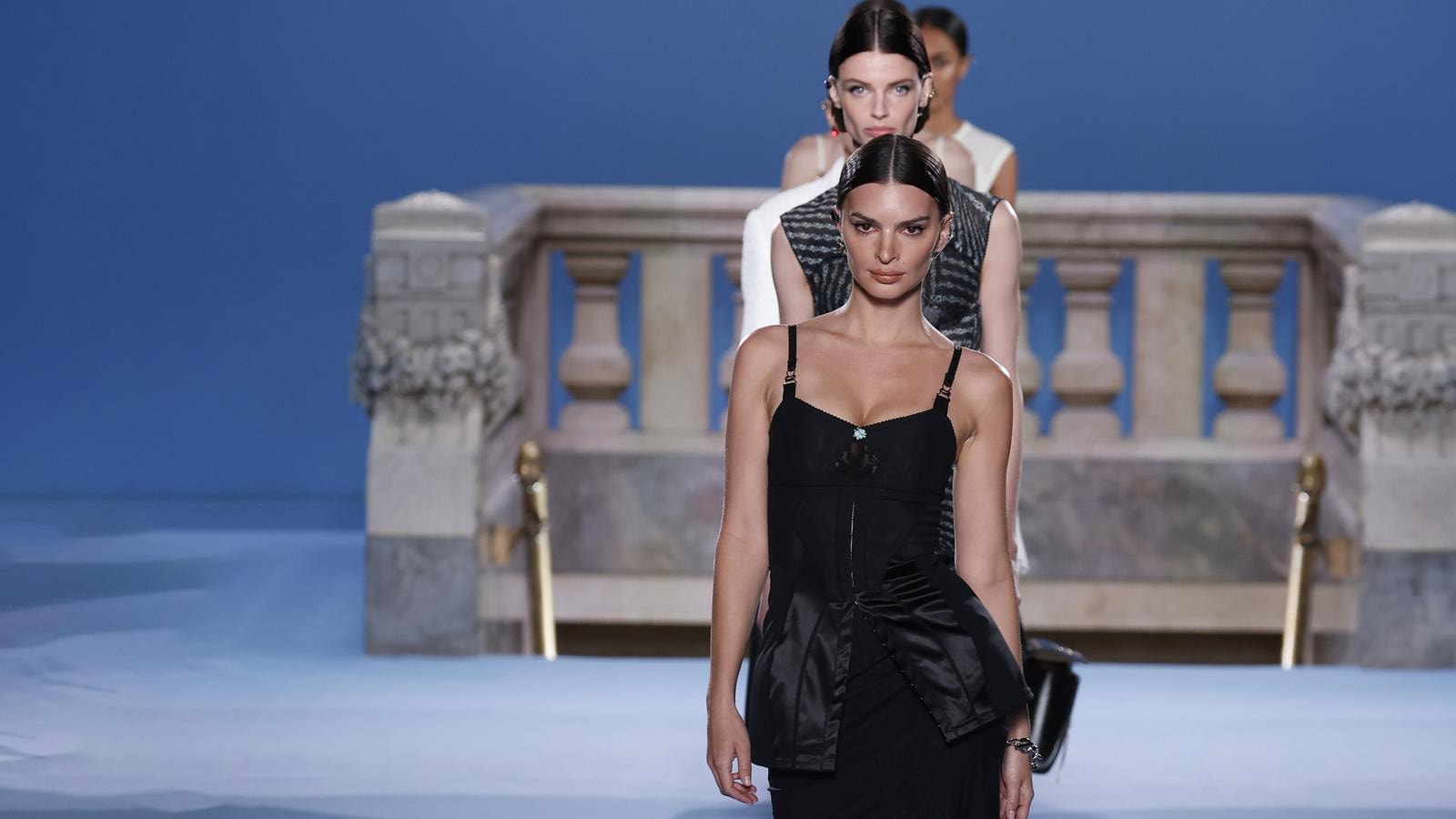 A look from Tory Burch fall-winter 2023