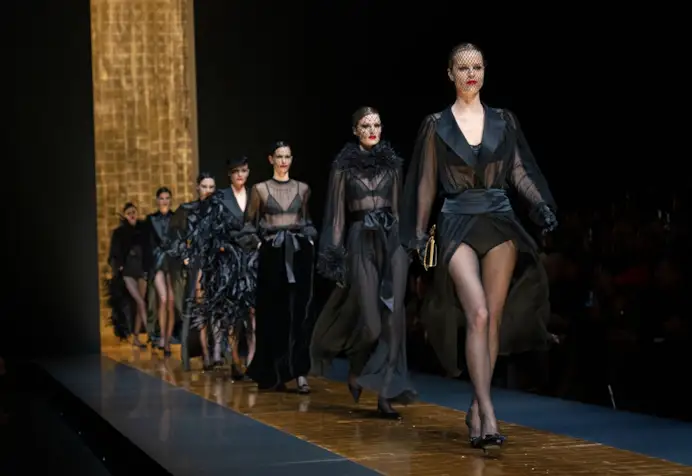 Il finale della sfilata fall-winter 2024/25 di Dolce&Gabbana