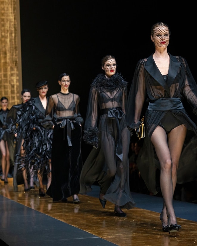 Nude in tuxedo per Dolce&Gabbana