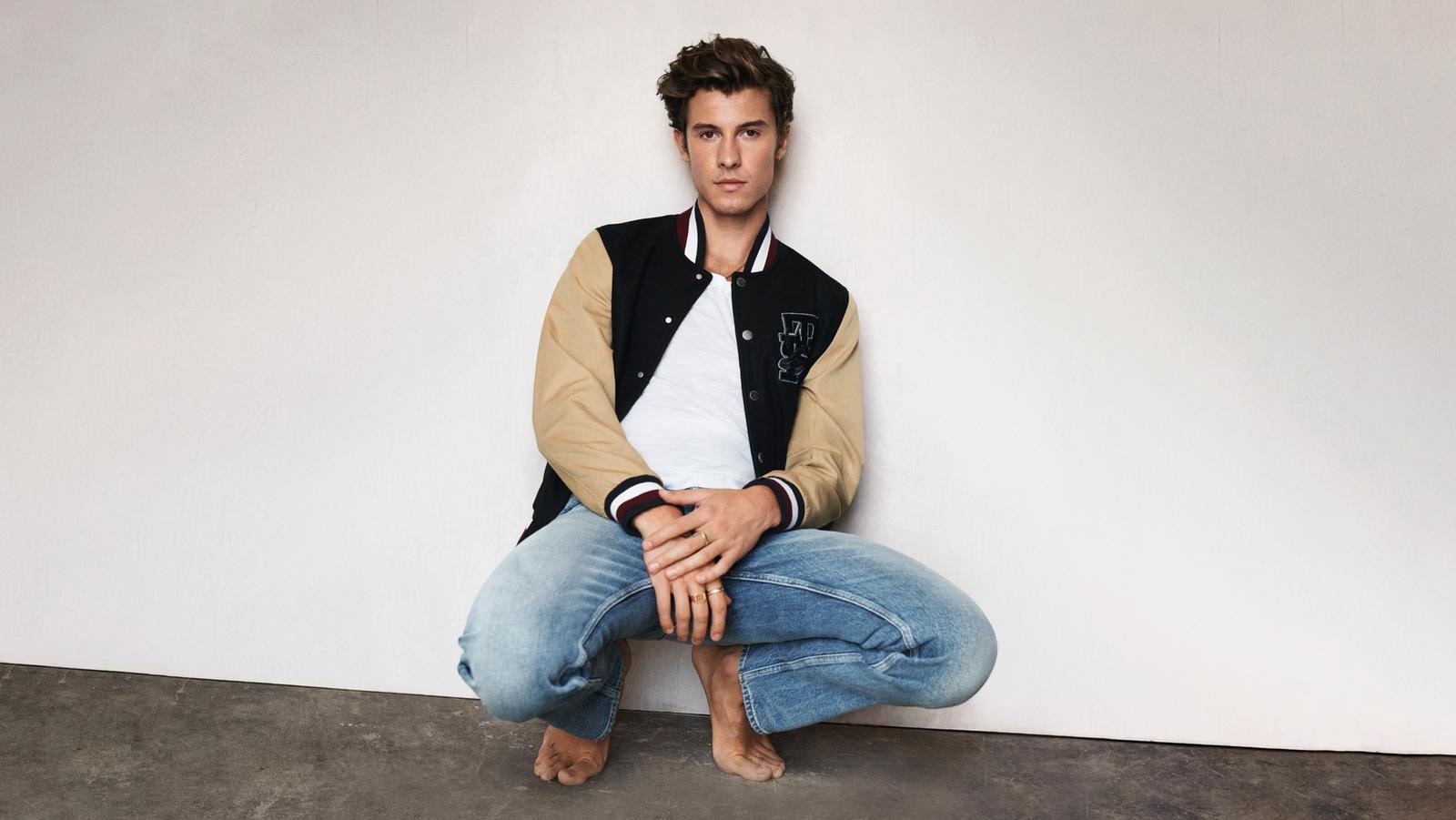 Shawn Mendes in a picture of Tommy x Shawn Classics reborn campaign (courtesy Tommy Hilfiger, ph Cass Bird)
