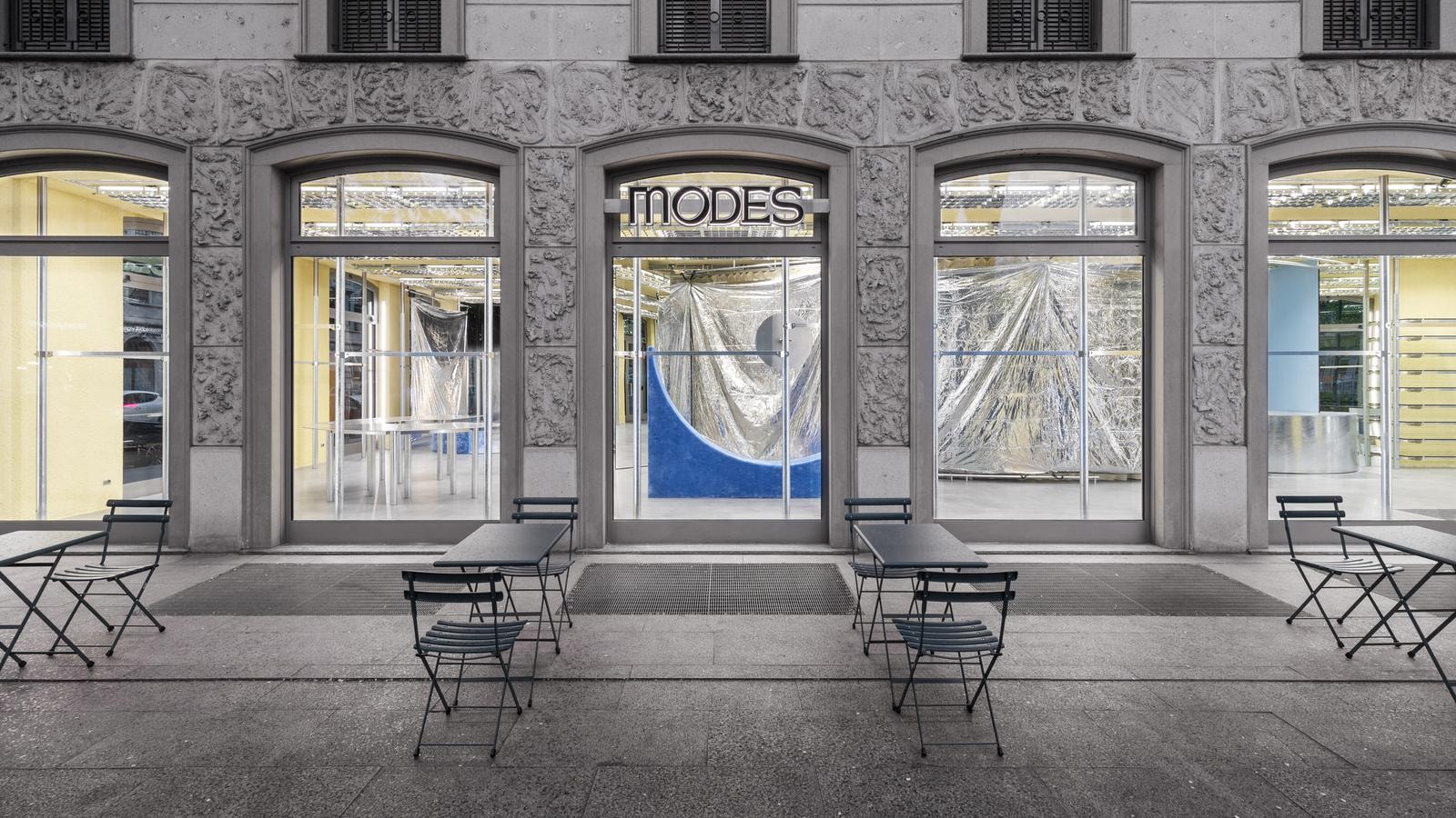 Il nuovo store Modes a Milano su progetto di Gonzalez Haase AAS (courtesy Modes)