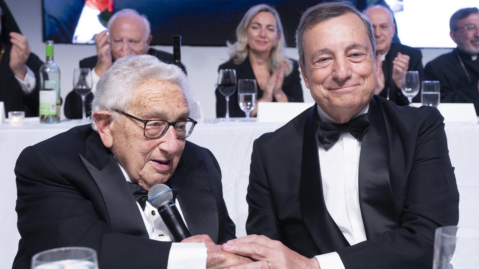 Henry Kissinger e Mario Draghi