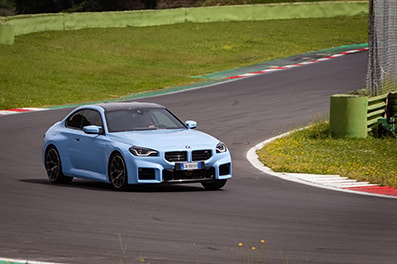 BMW, la nuova M2 per la sportività di tutti i giorni