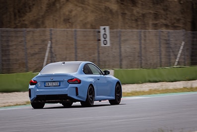 BMW, la nuova M2 per la sportività di tutti i giorni