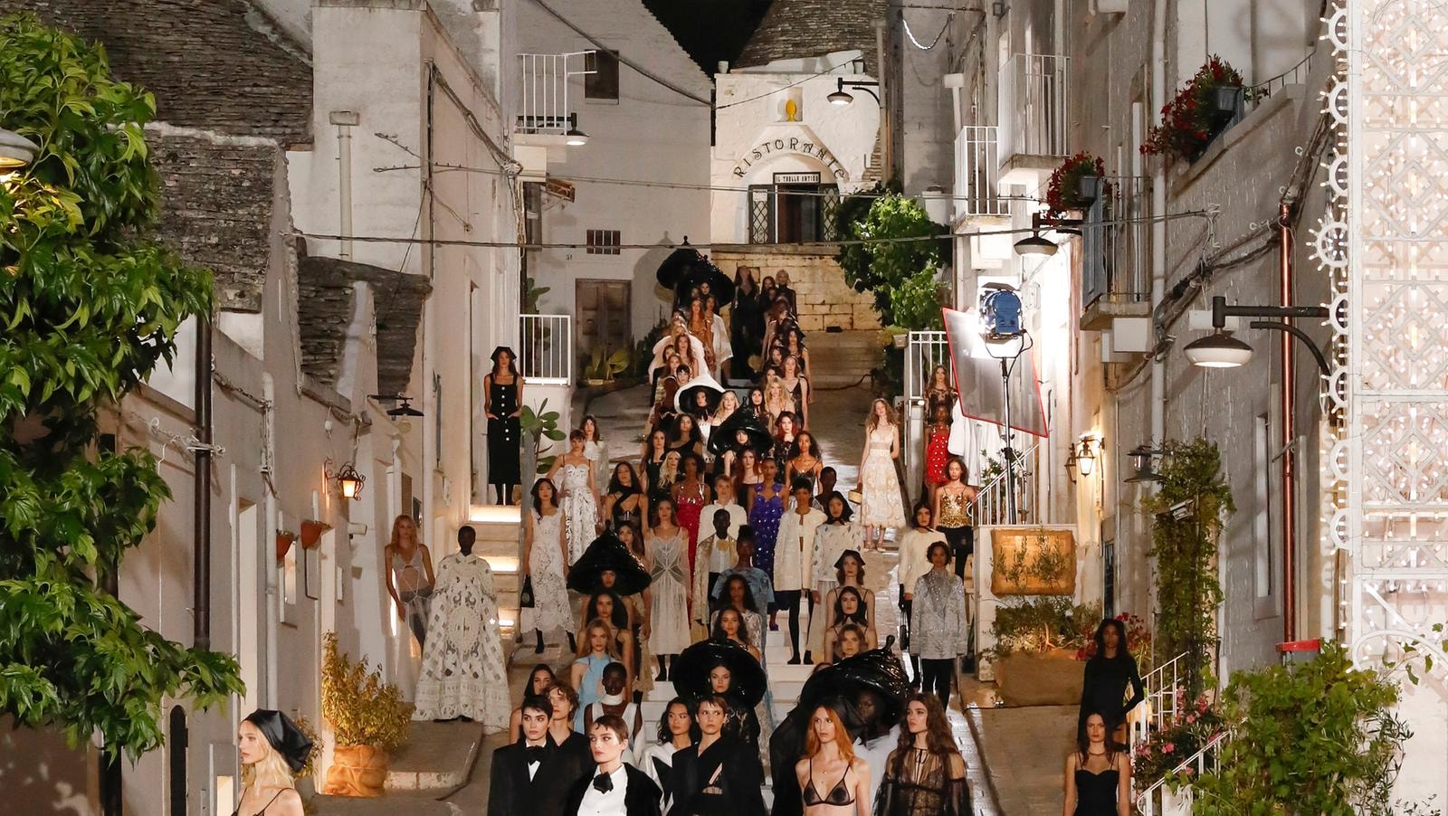 The final of the show dolce&gabbana (courtesy Dolce&Gabbana)