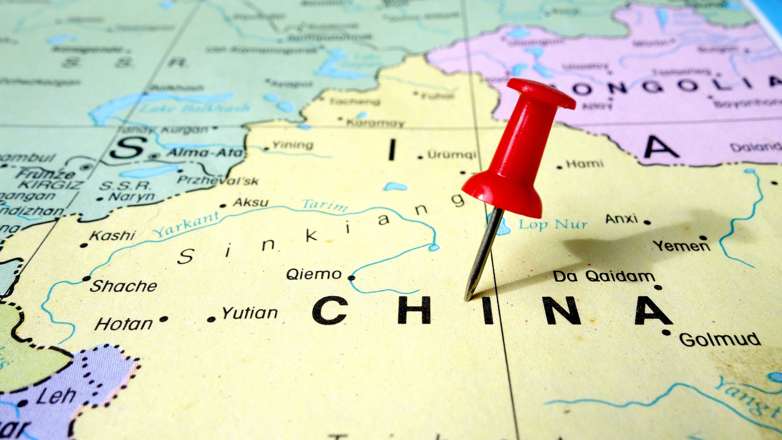 Azioni, perch&eacute; focalizzarsi sulla Cina? Opportunit&agrave; e rischi di chi investe 