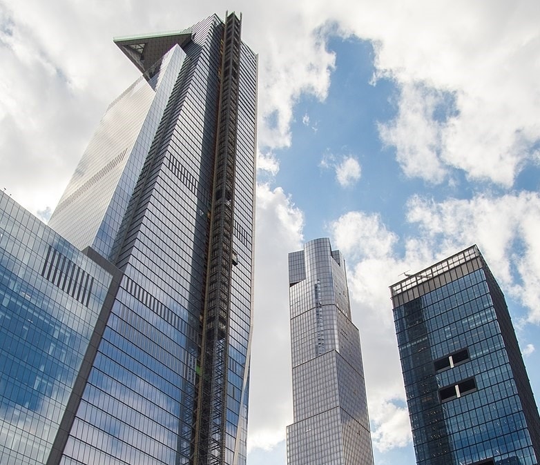 La torre di lusso costruita per l'&eacute;lite di Manhattan &egrave; ancora mezza vuota