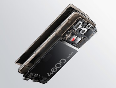 Oppo Reno 10 Pro, ritratti oltre la mediaOppo Reno 10 Pro, ritratti oltre la media