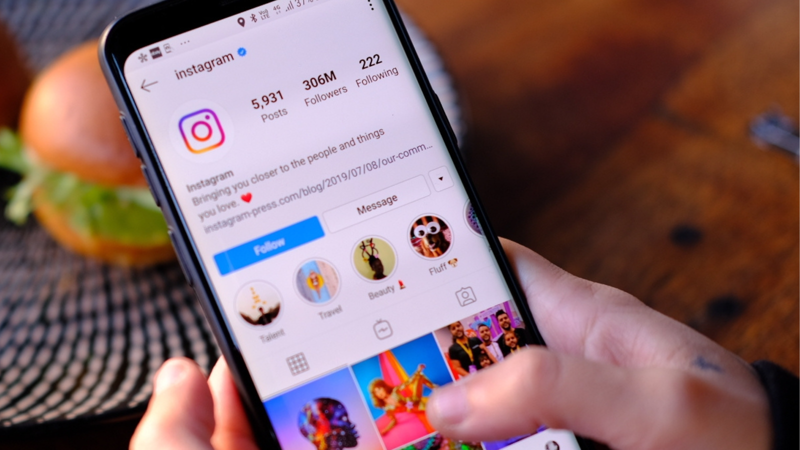 Instagram, arriva anche in Italia l’abbonamento ai creator. Ecco i profili gi&agrave; attivi e come funzionano i post a pagamento