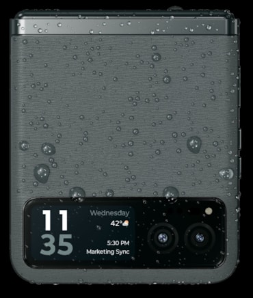 Motorola razr 40, perfetto per allargare il mercato dei pieghevoliMotorola razr 40, perfetto per allargare il mercato dei pieghevoli