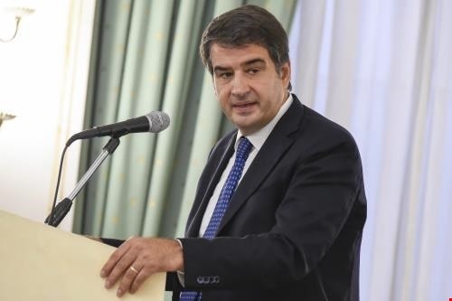 Politica, le regioni si schierano contro il nuovo Pnrr