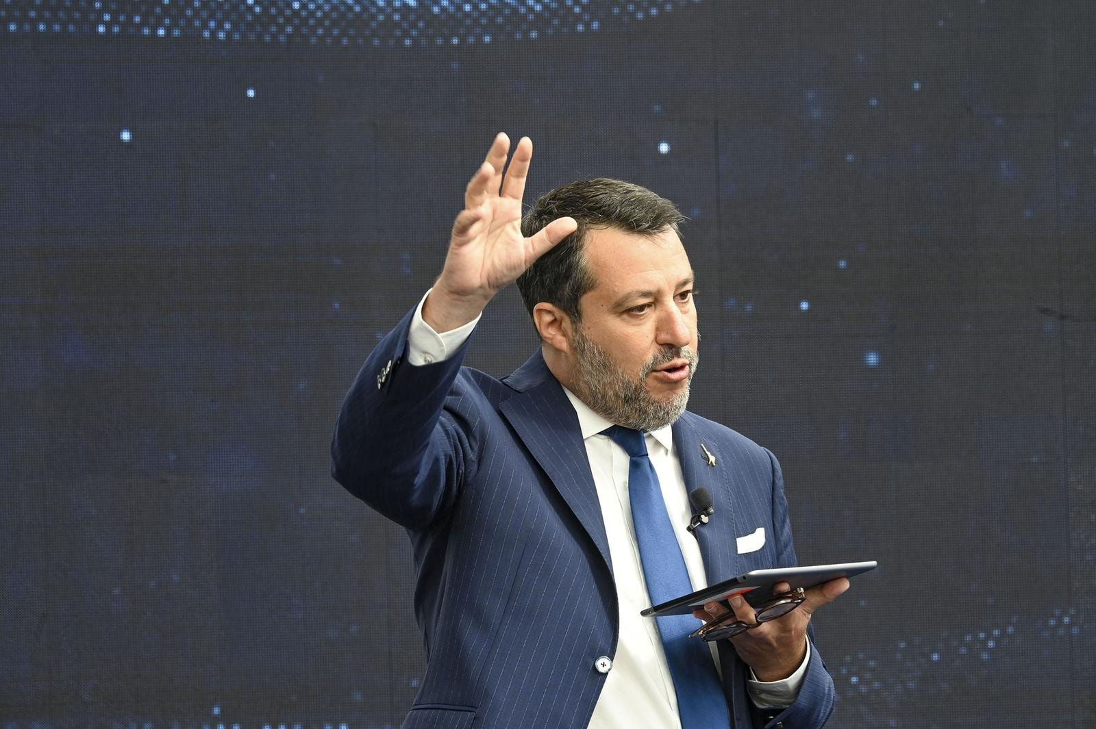 Matteo Salvini, Imagoeconomica