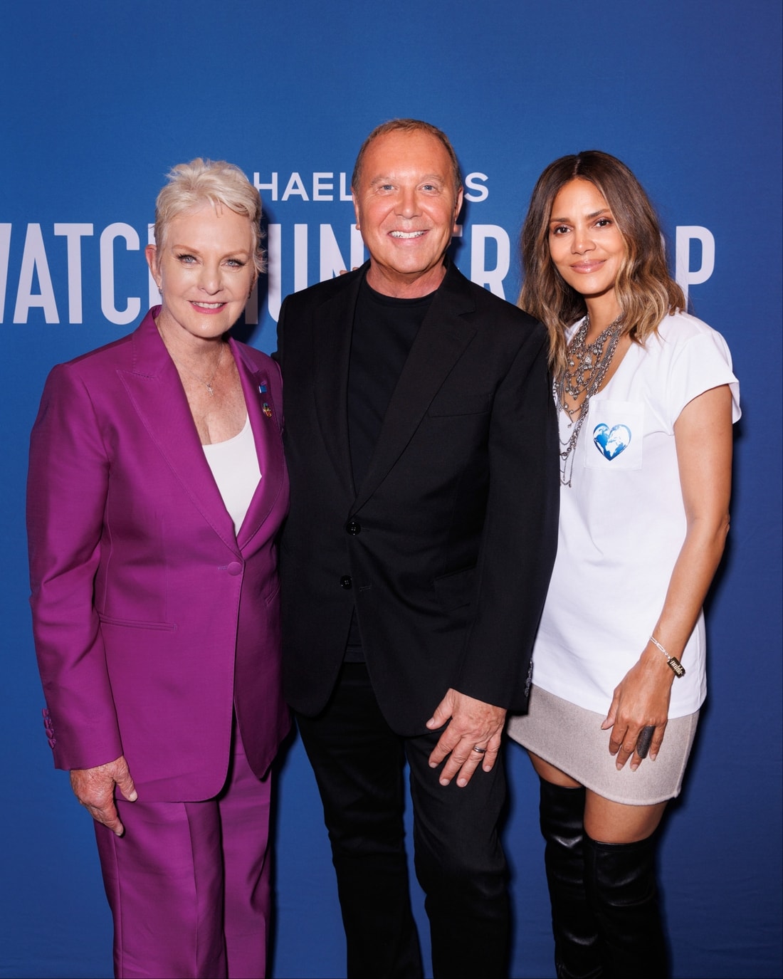 Michael Kors tra Cindy McCain e Halle Berry (courtesy Michael Kors)