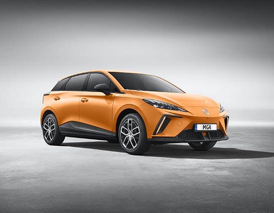 MG4 Electric, due nuove versioni