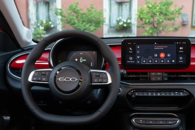 La Nuova Fiat 600e, l’auto del boom economico ora è un Suv elettrico spazioso e versatile