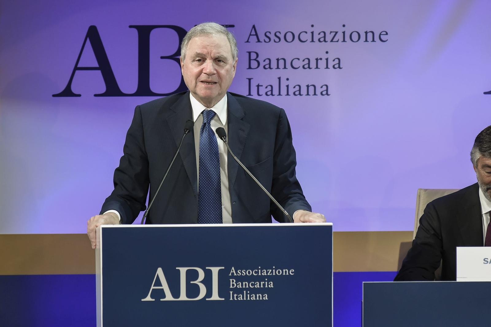 IGNAZIO VISCO GOVERNATORE BANCA D'ITALIA