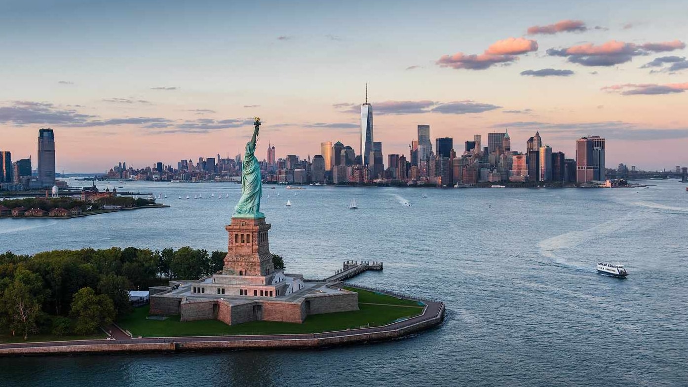 Investimenti, perch&eacute; la recessione negli Usa &egrave; quasi inevitabile. Come costruire il portafoglio difensivo