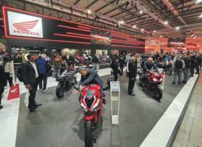Eicma, moto e scooter in vetrina