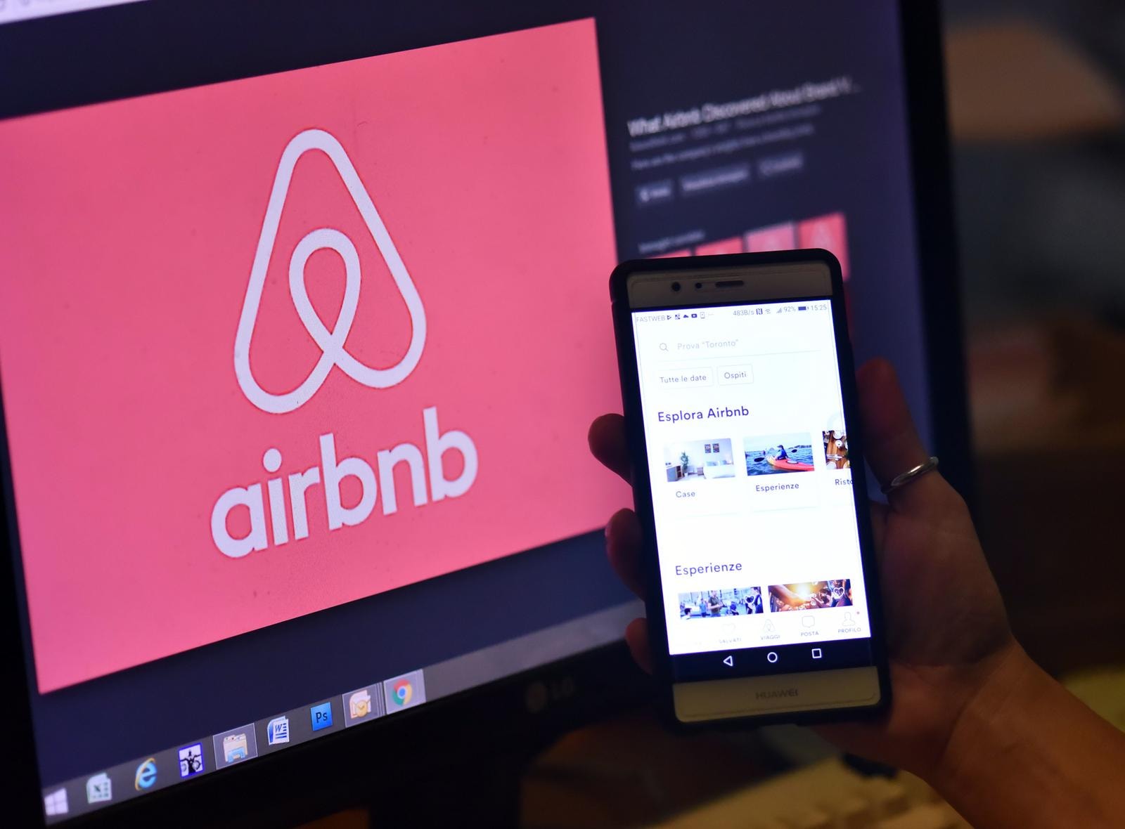 Affitti brevi, verifiche sugli host di Airbnb. Il mercato varr&agrave; 11 miliardi nel 2023