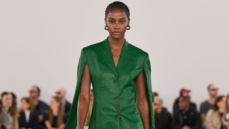 Un look primavera-estate 2024 di Ferragamo (courtesy Ferragamo)
